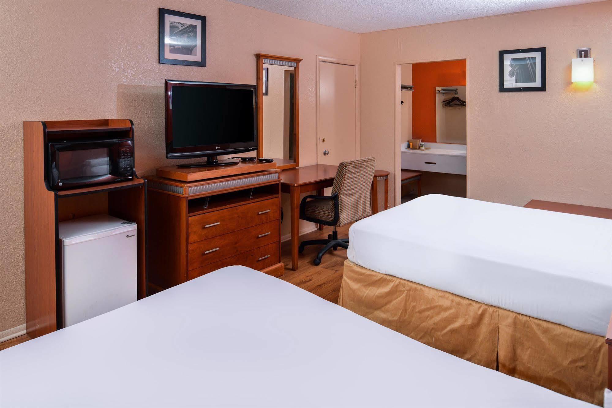 America'S Best Inn Montgomery Монтгомери Экстерьер фото