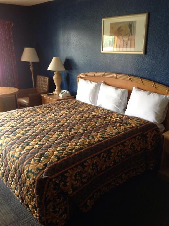 America'S Best Inn Montgomery Монтгомери Экстерьер фото