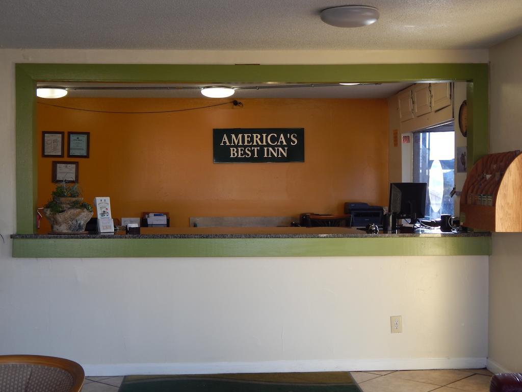 America'S Best Inn Montgomery Монтгомери Экстерьер фото
